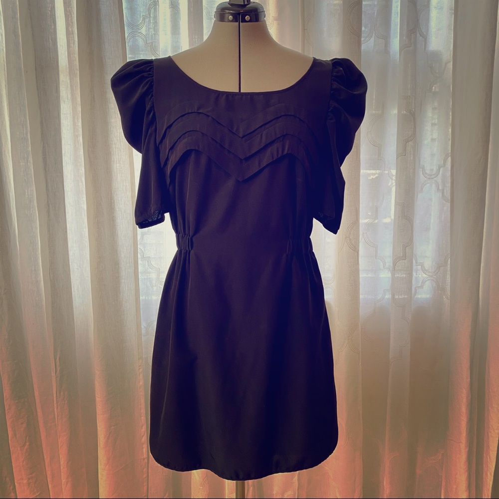 Fleur de Paris black puff sleeve dress size M